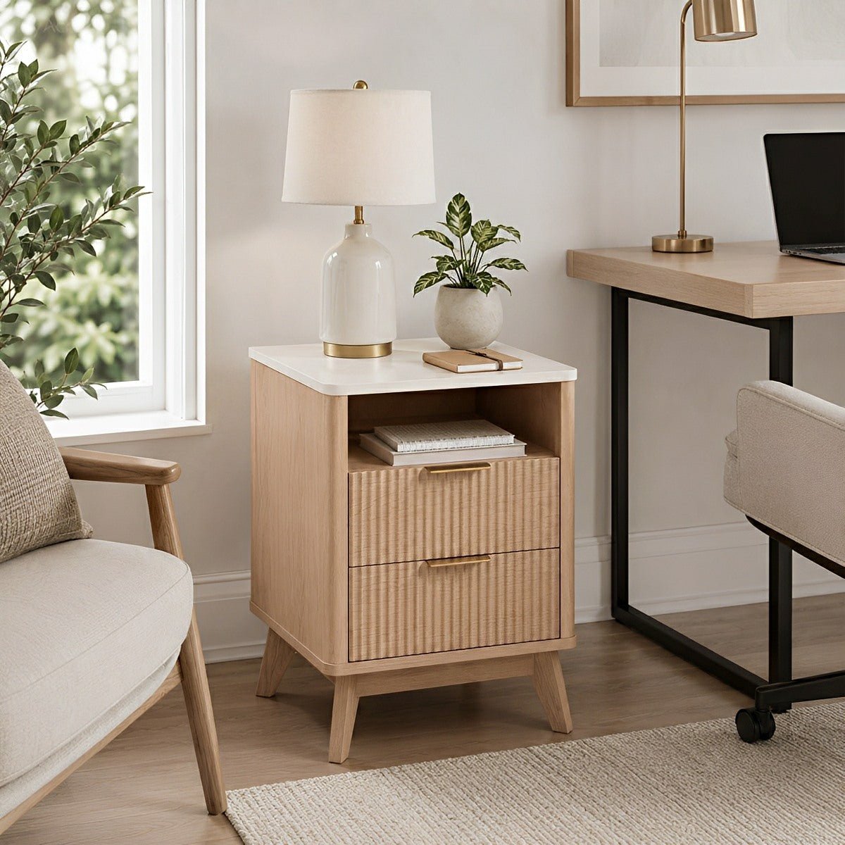 2-Drawer Bedside Cabinet Carved Nightstand with Charging Station