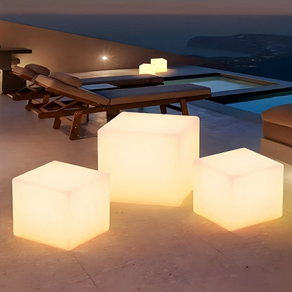 360 ° Modern Minimalist Cube Outdoor Floor Lamp