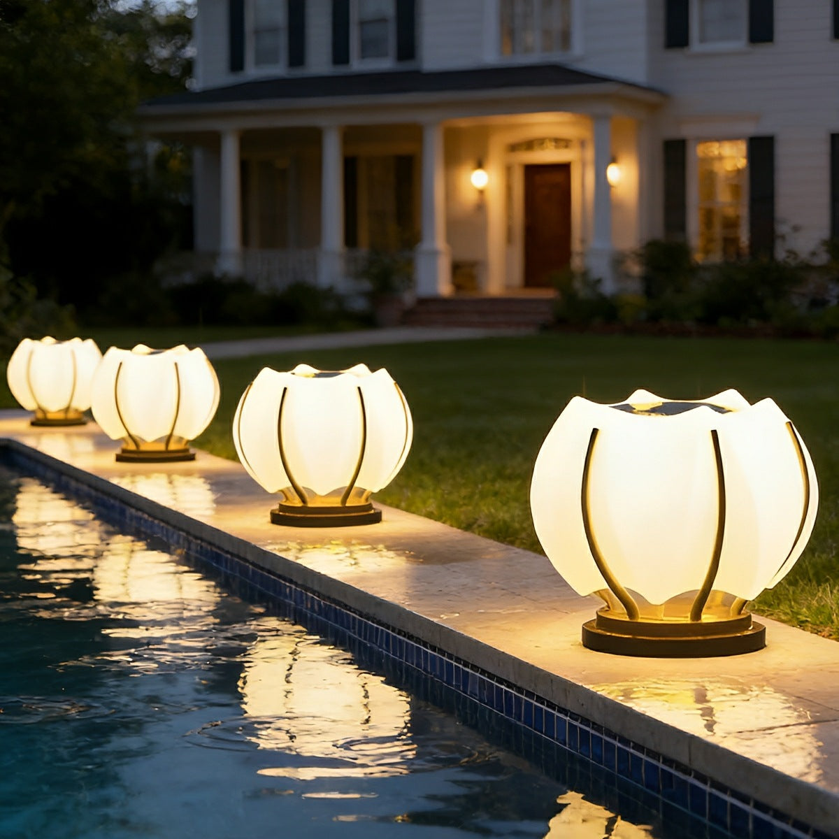 Waterproof Flower LED Outdoor Post Lights