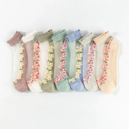 Lace-Trim Floral Ankle Socks