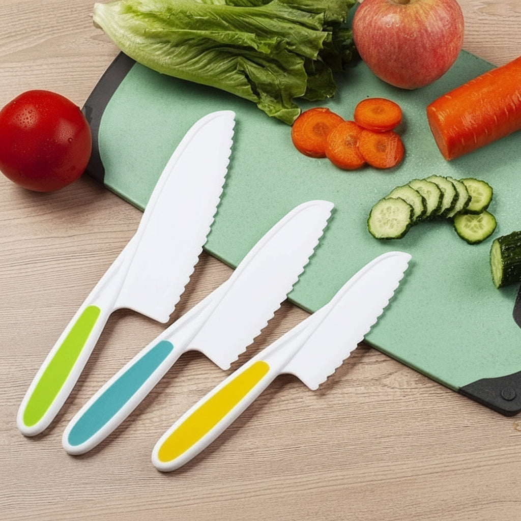 Kids' Pretend Kitchen Cutting Playset