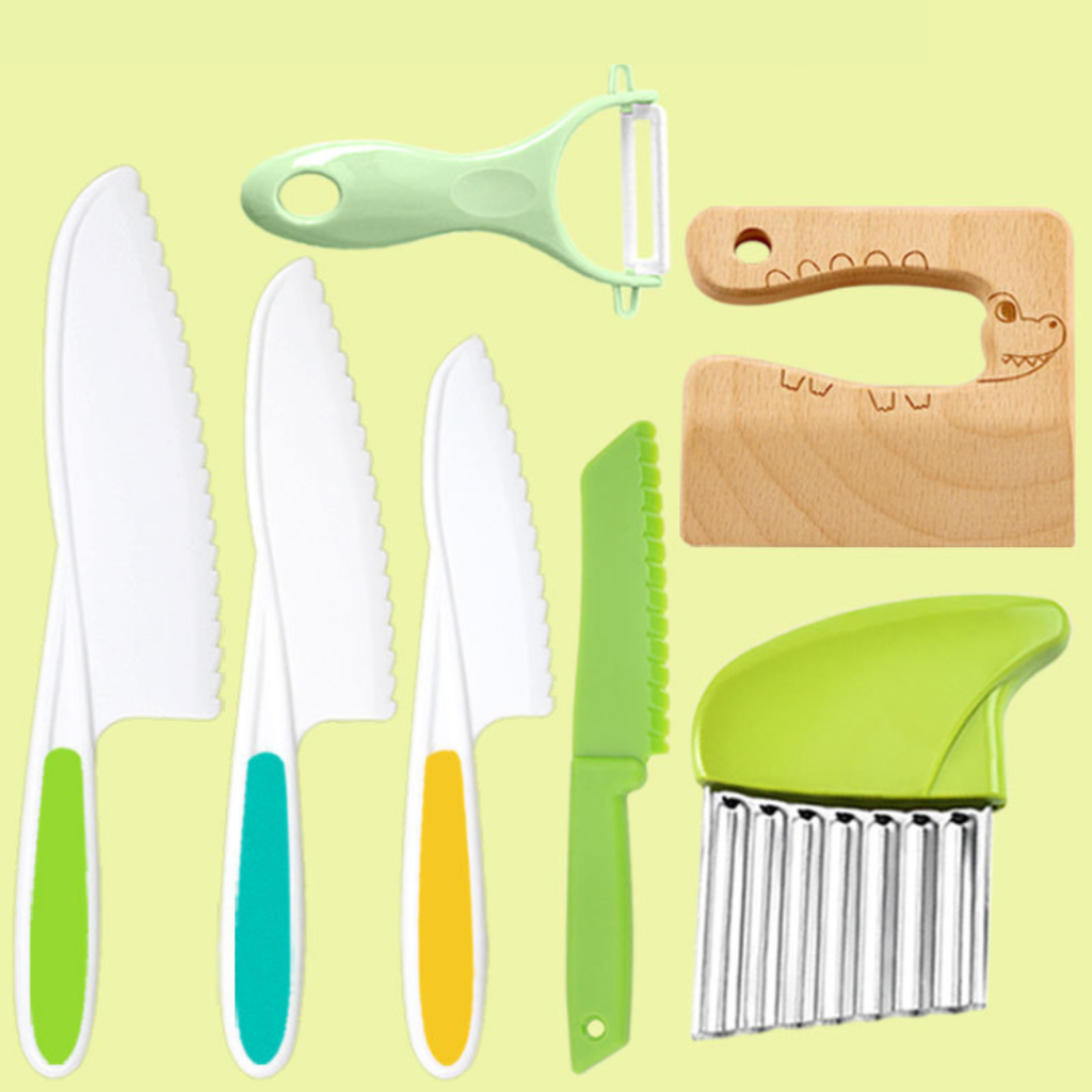 Kids' Pretend Kitchen Cutting Playset