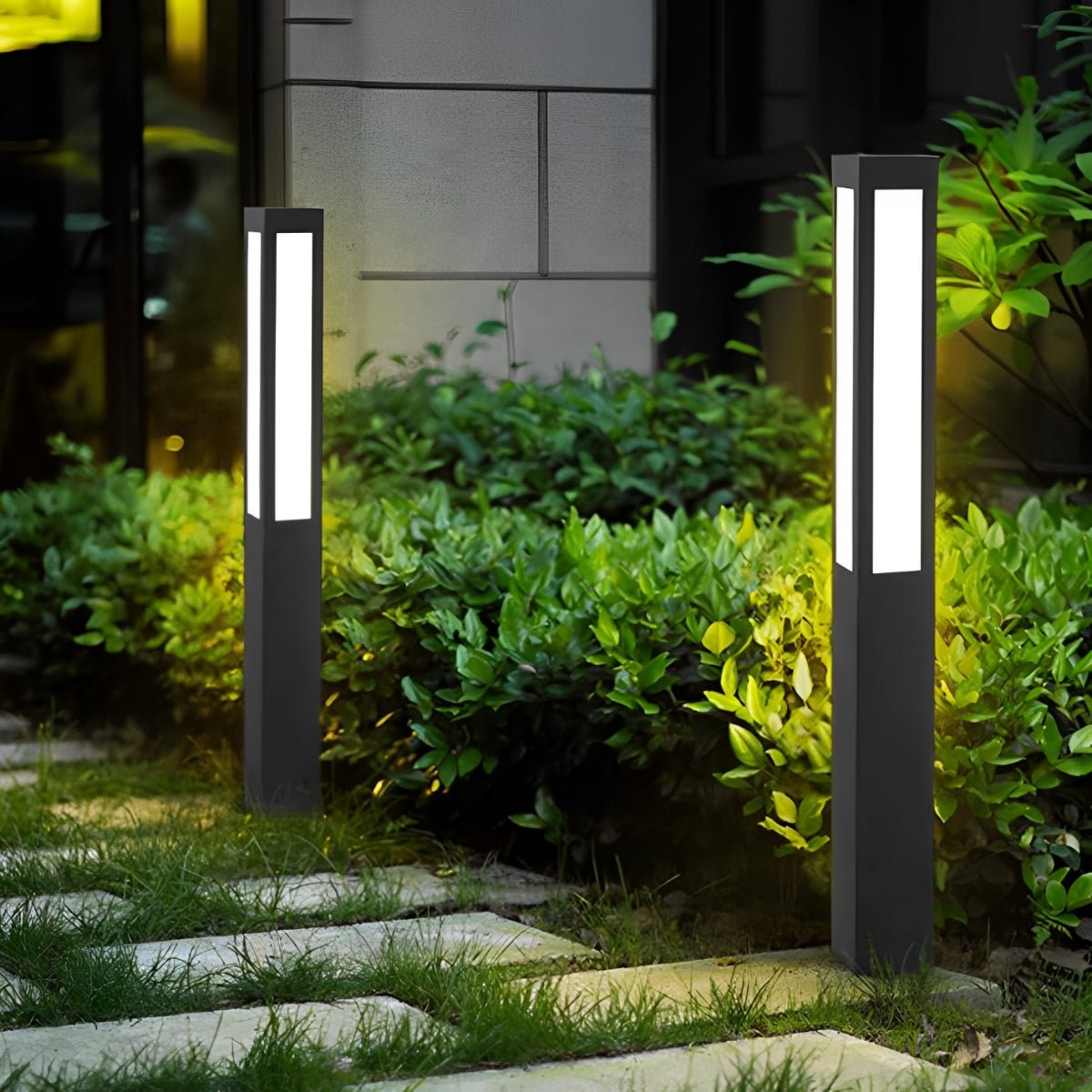Waterproof LED Black Modern Outdoor Column Light