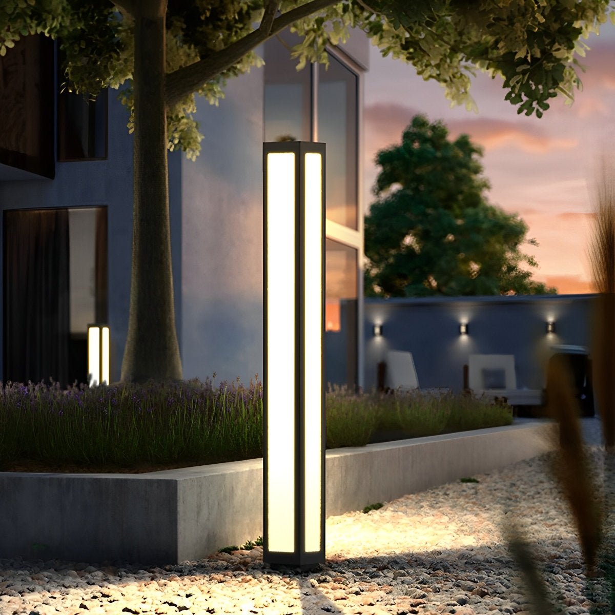 Waterproof LED Black Modern Outdoor Column Light