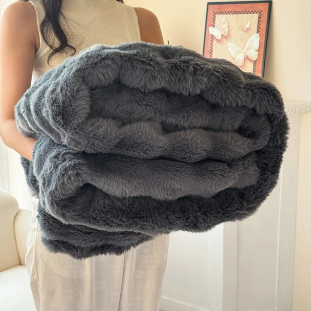 Plush Faux Fur Throw Blanket