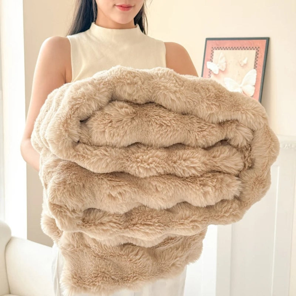 Plush Faux Fur Throw Blanket