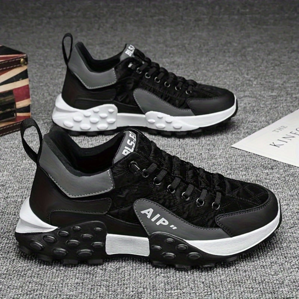 Men's Non-Slip Everyday Sneakers