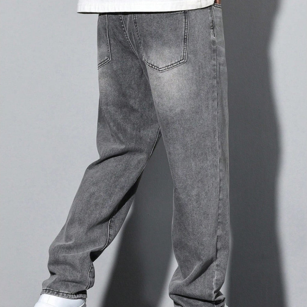 Men's Straight-Leg Washed Jeans