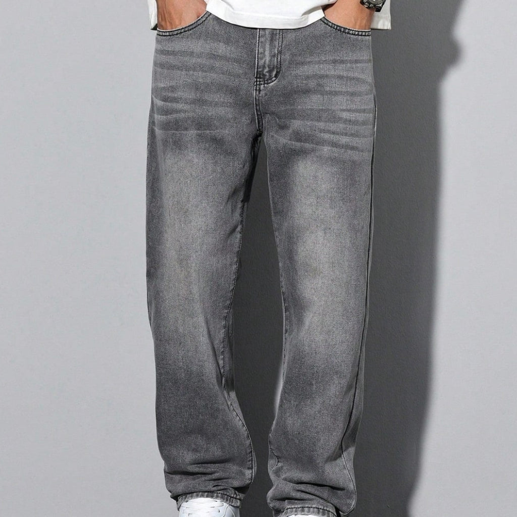 Men's Straight-Leg Washed Jeans