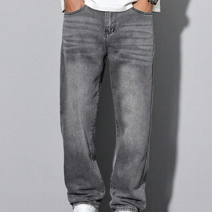 Men's Straight-Leg Washed Jeans