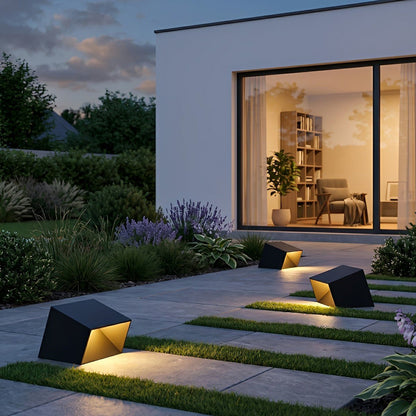 Modern Cube Garden LED Outdoor Post Light