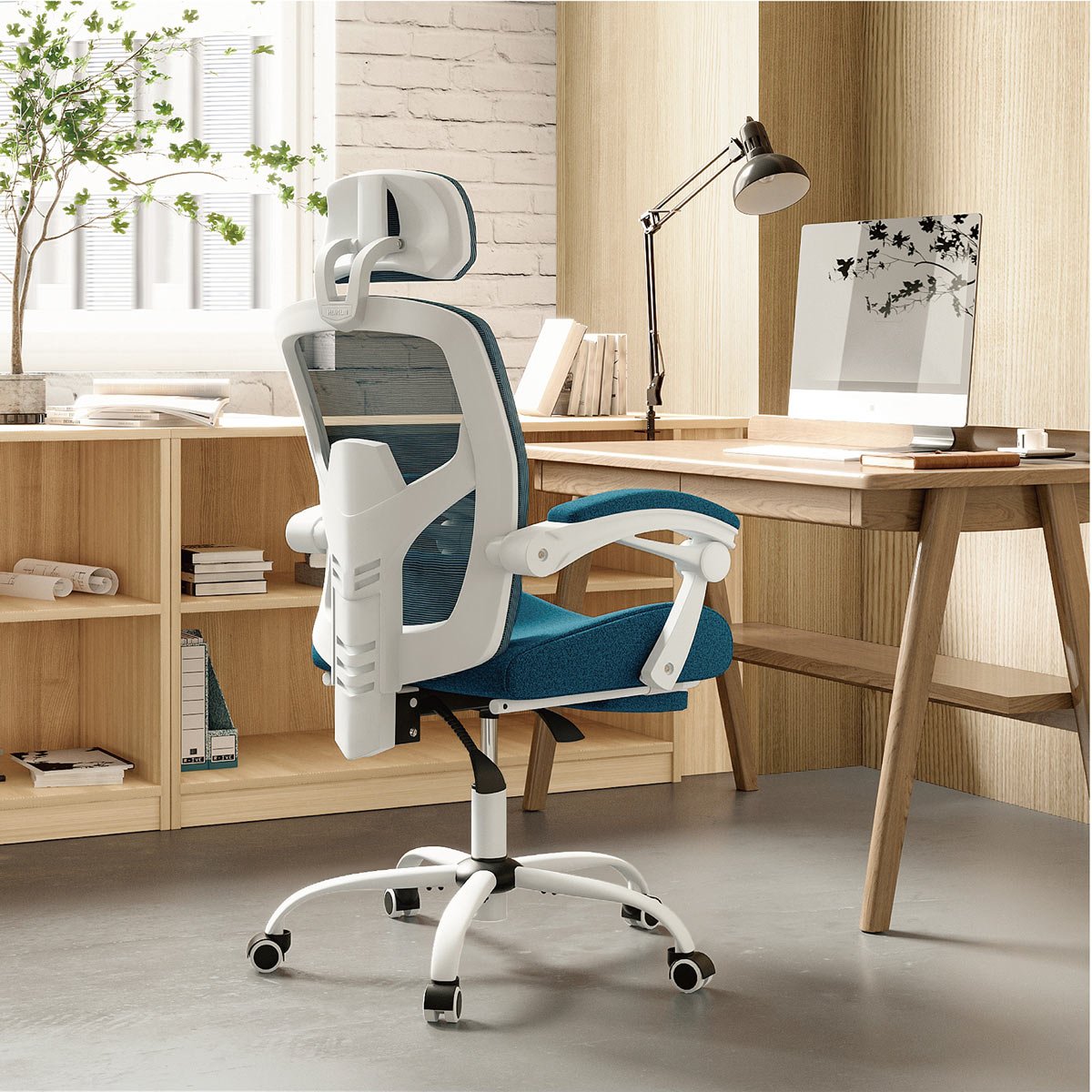 Modern Ergonomic Swivel Office Chair with Footrest & Lumbar Support