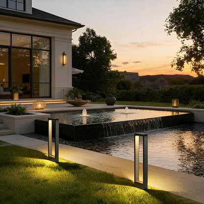 Modern Rectangular Frame Waterproof Outdoor Bollard Parth Light