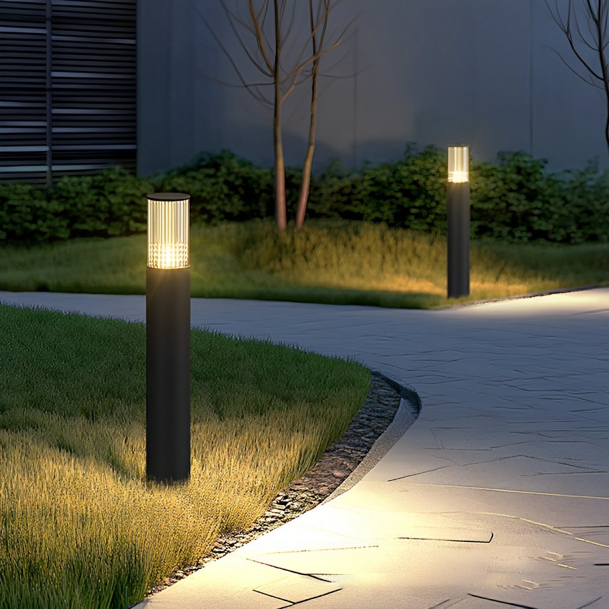 Modern Waterproof Cylinder Outdoor Garden LED Lawn Pillar Lights