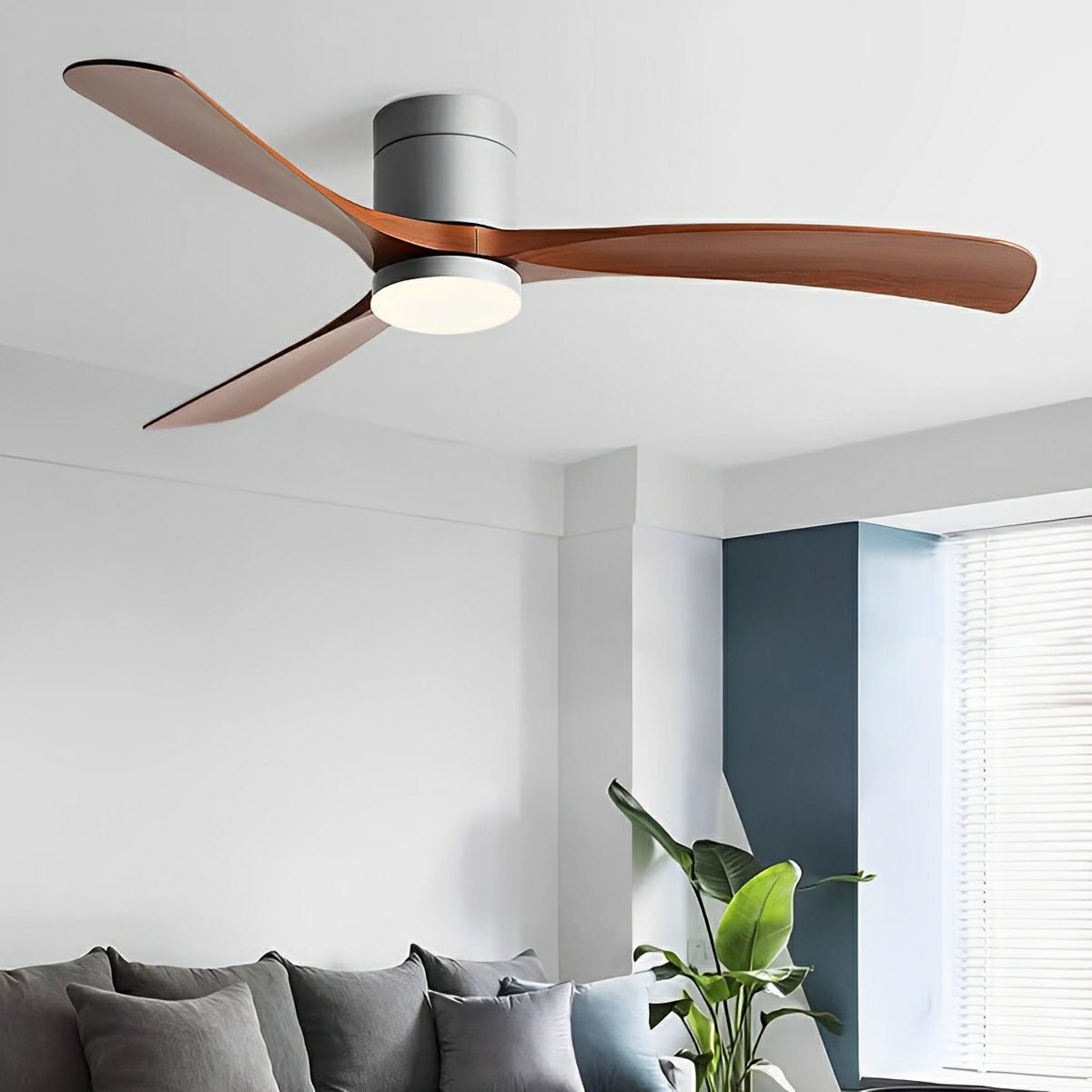 Modern 6-speed Reverse Frequency DC Motor Fan Light