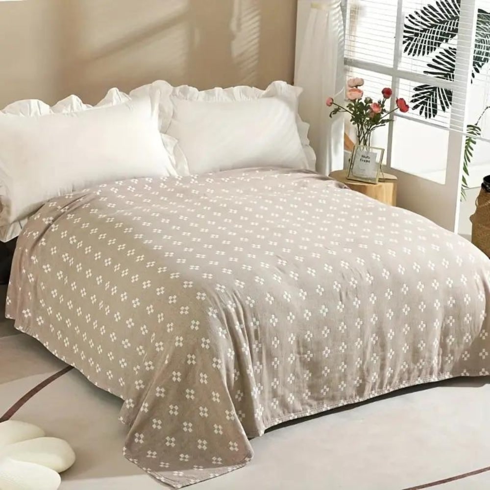 Fluffy Cotton Throw, Geometric Pattern