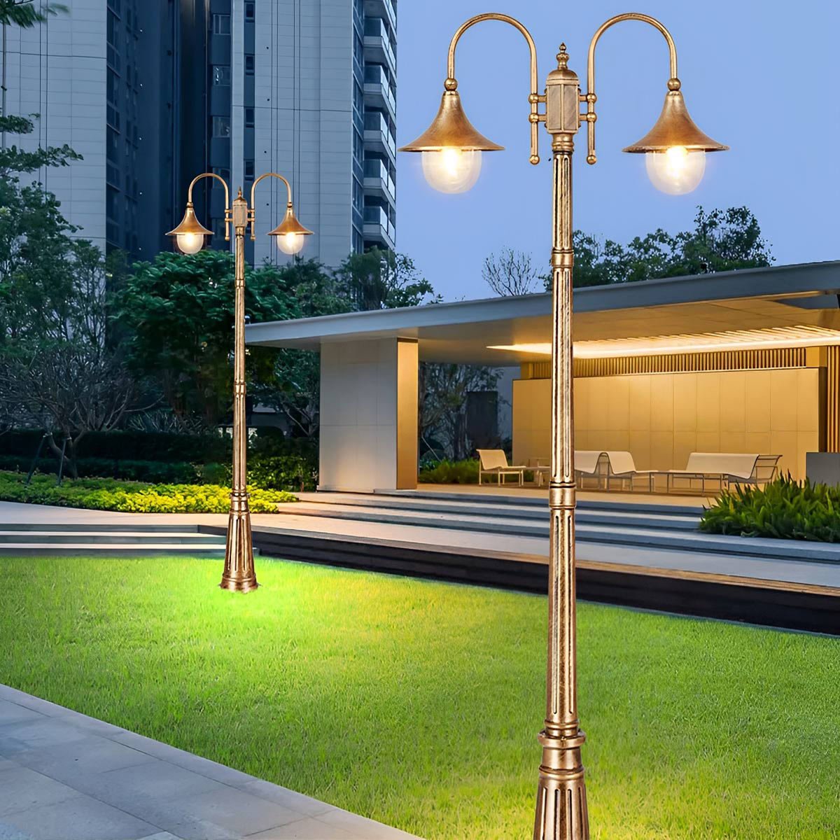 Vintage Waterproof Flared LED Outdoor Pathway Pole Lights