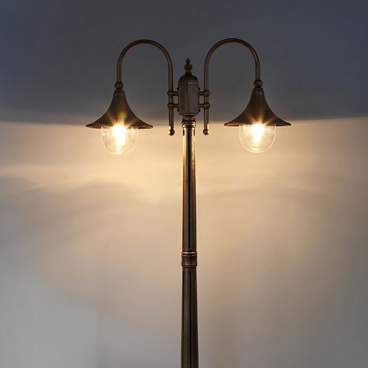 Vintage Waterproof Flared LED Outdoor Pathway Pole Lights