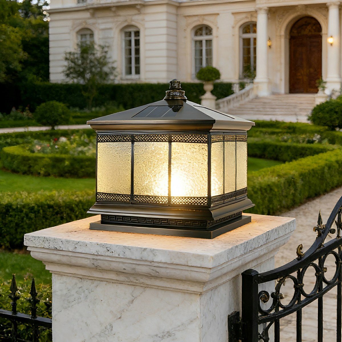 Vintage Waterproof Tower Shape Fence Outdoor Post Caps Lights