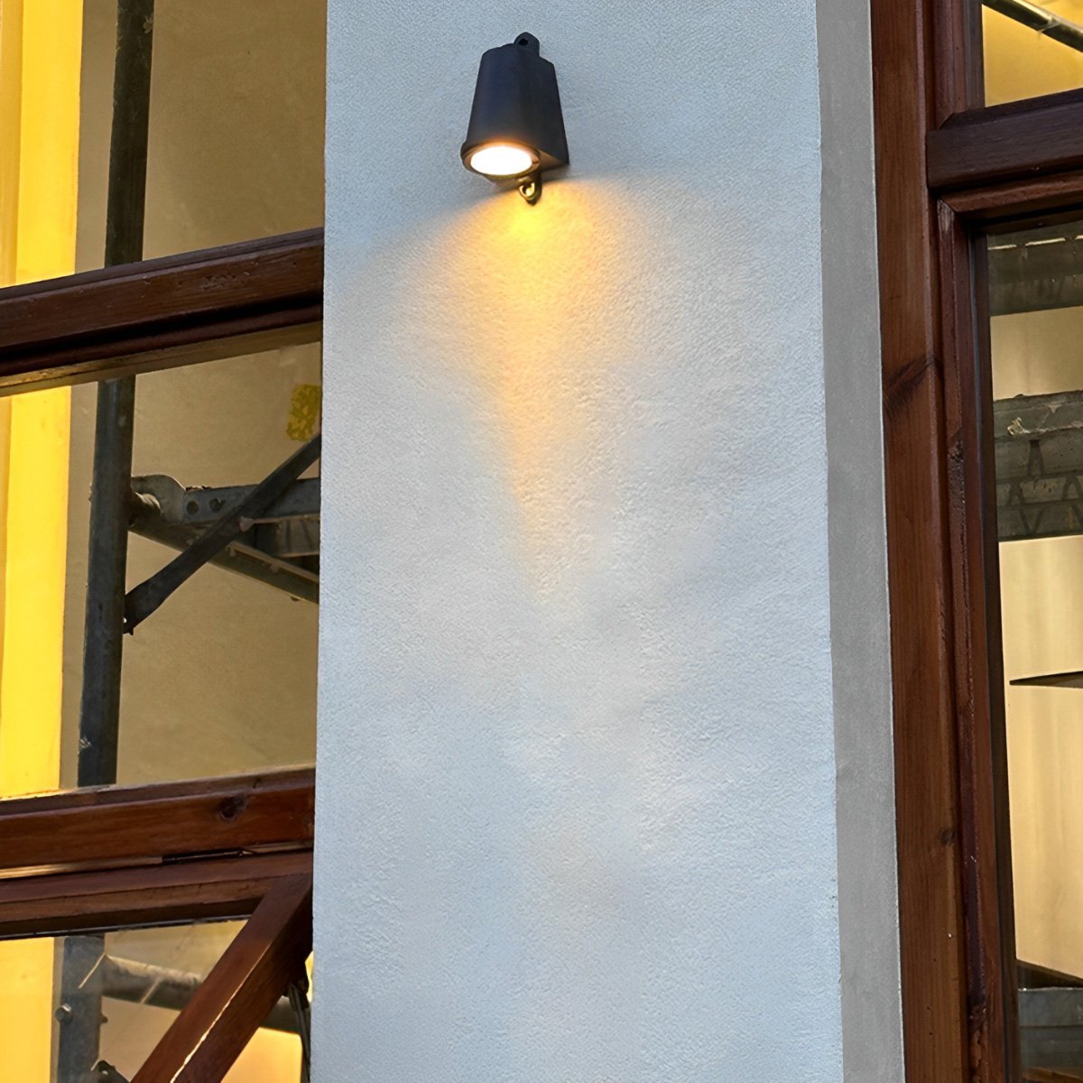 Waterproof Bell Shaped LED Outdoor Wall Sconces Wall Washer Light