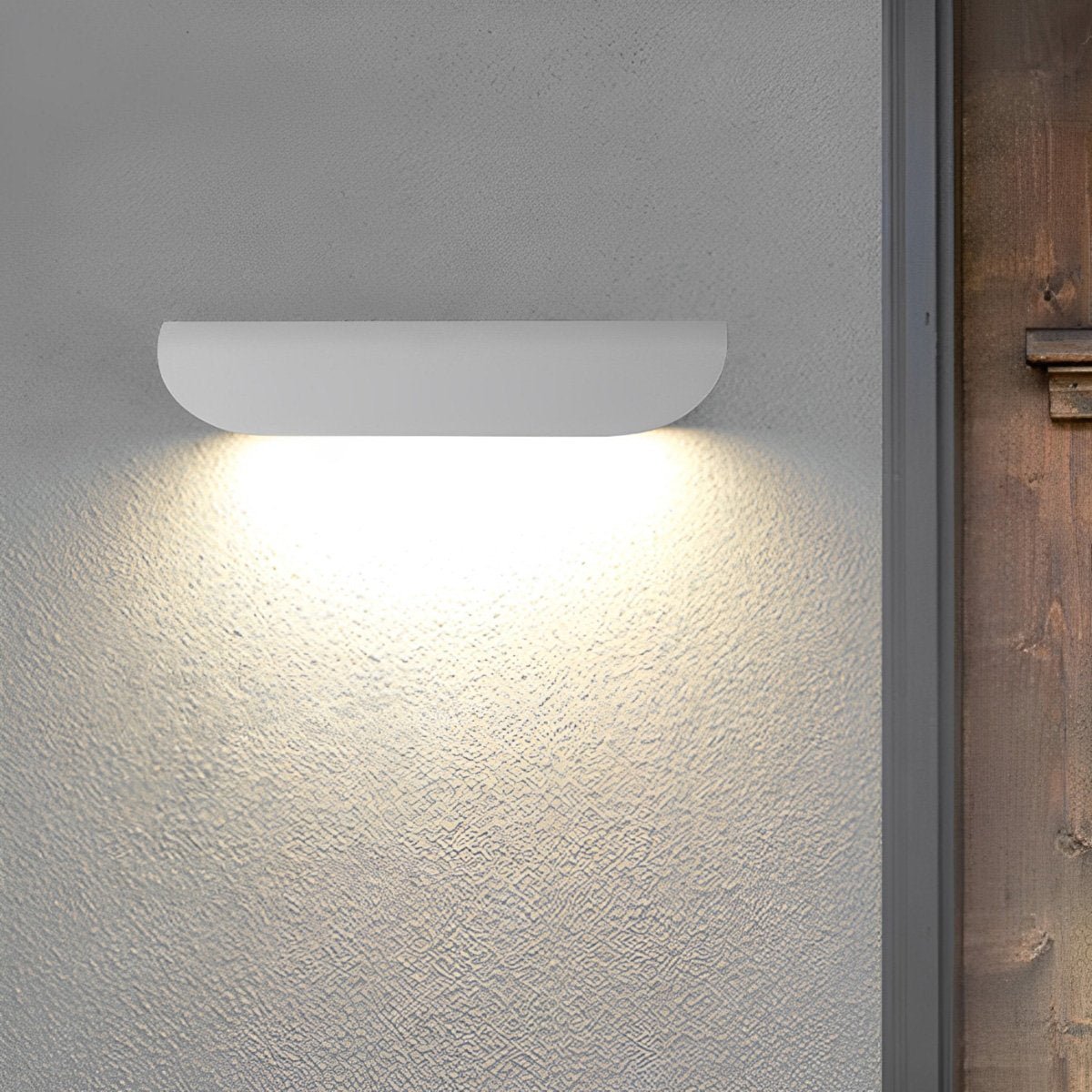 Waterproof Minimalist Arc-shaped LED Outdoor Wall Light