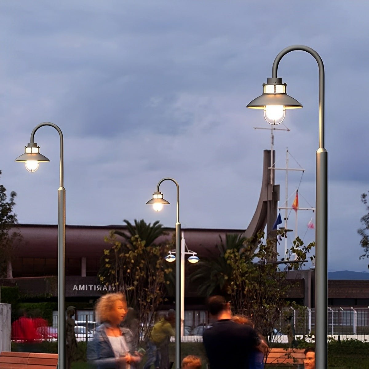 Waterproof Modern Outdoor Lantern Pathway Street Lights