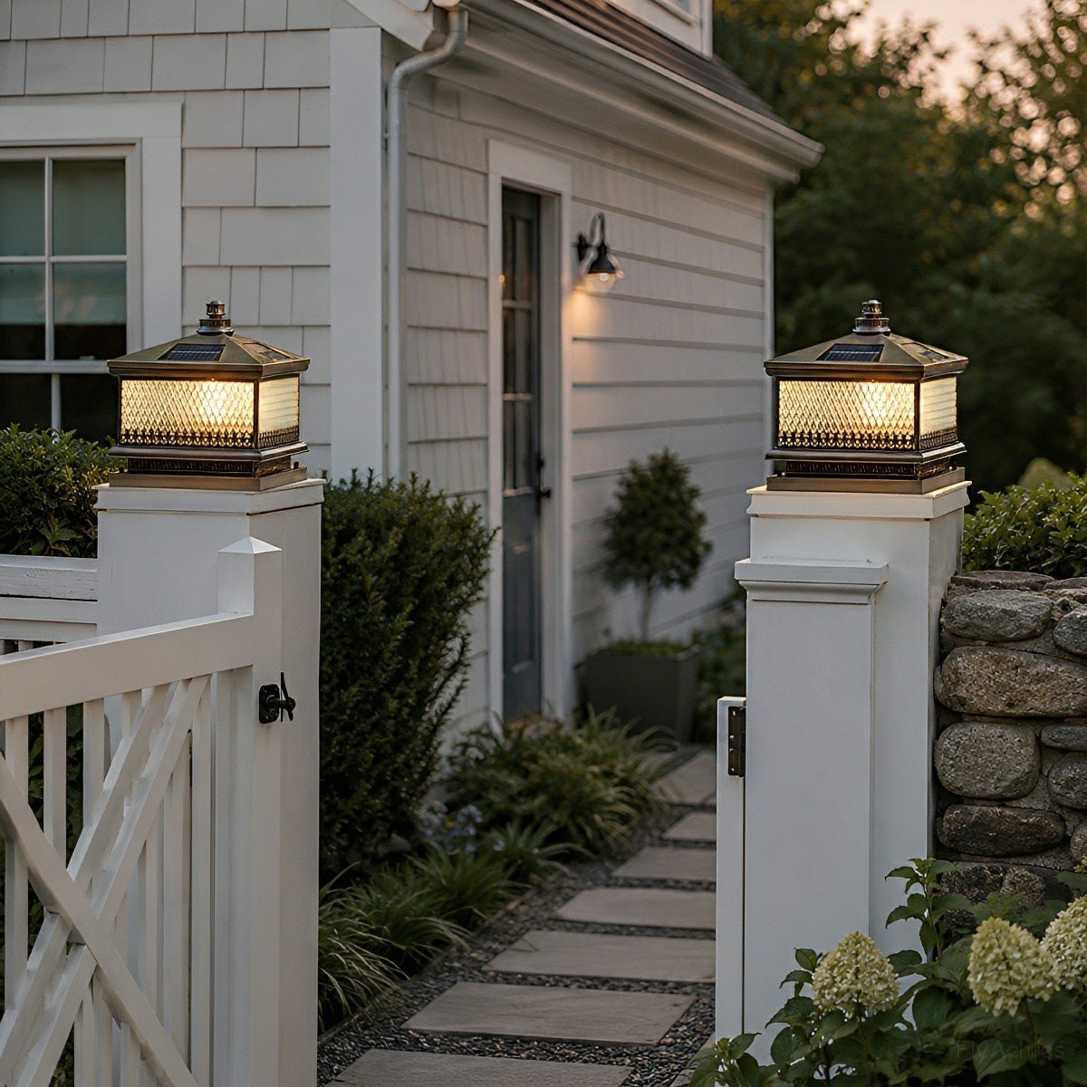 Waterproof Vintage Copper Tower LED Outdoor Post Lights