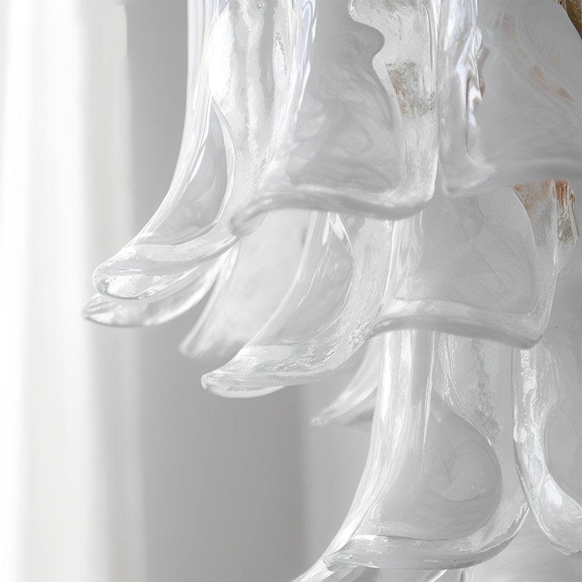 White Luxury Feather Glass Chandelier Light
