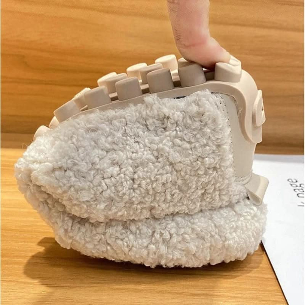 Women's Cozy Plush Winter Slippers